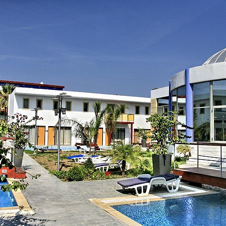 All Senses Ocean Blue Sea Side Resort Kremasztí Kültér fotó