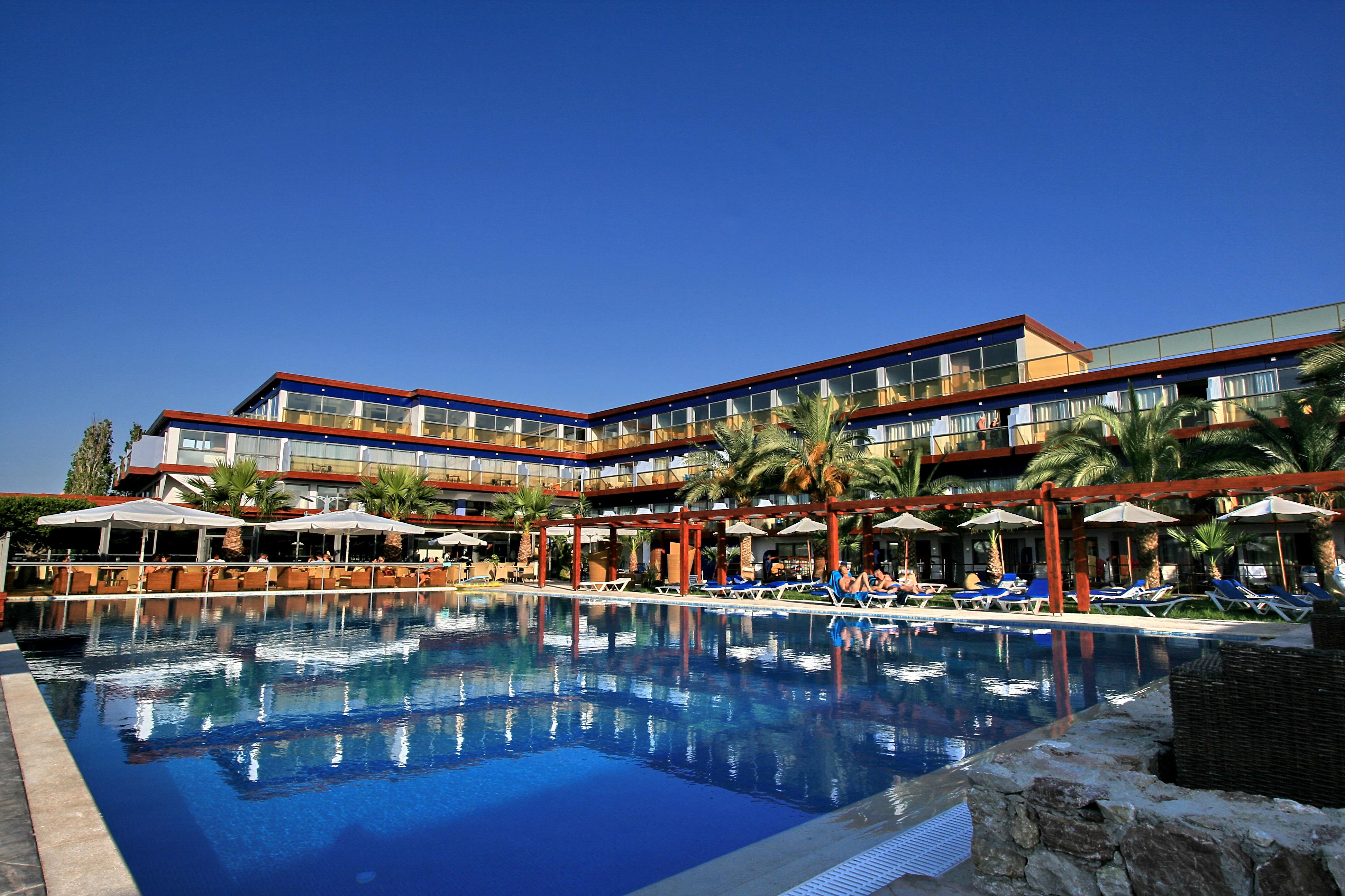 All Senses Ocean Blue Sea Side Resort Kremasztí Kültér fotó